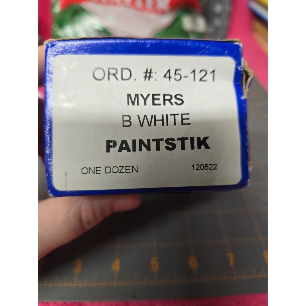 Markal Paintstik Myers B White 12 Ct 1 Box 087920 Mark Size 17mm New In Box